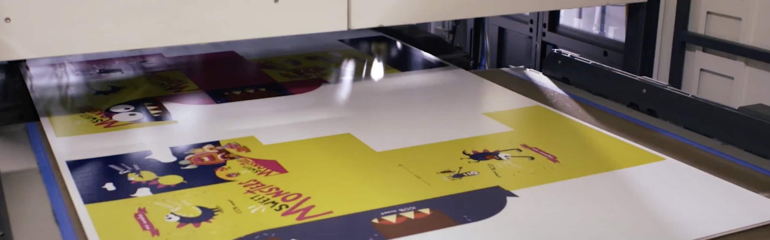 Image of a printed job in a HP PageWide Corrugated Press.