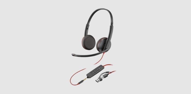 Auriculares alámbricos USB Poly Blackwire 3220 que muestran controles integrados