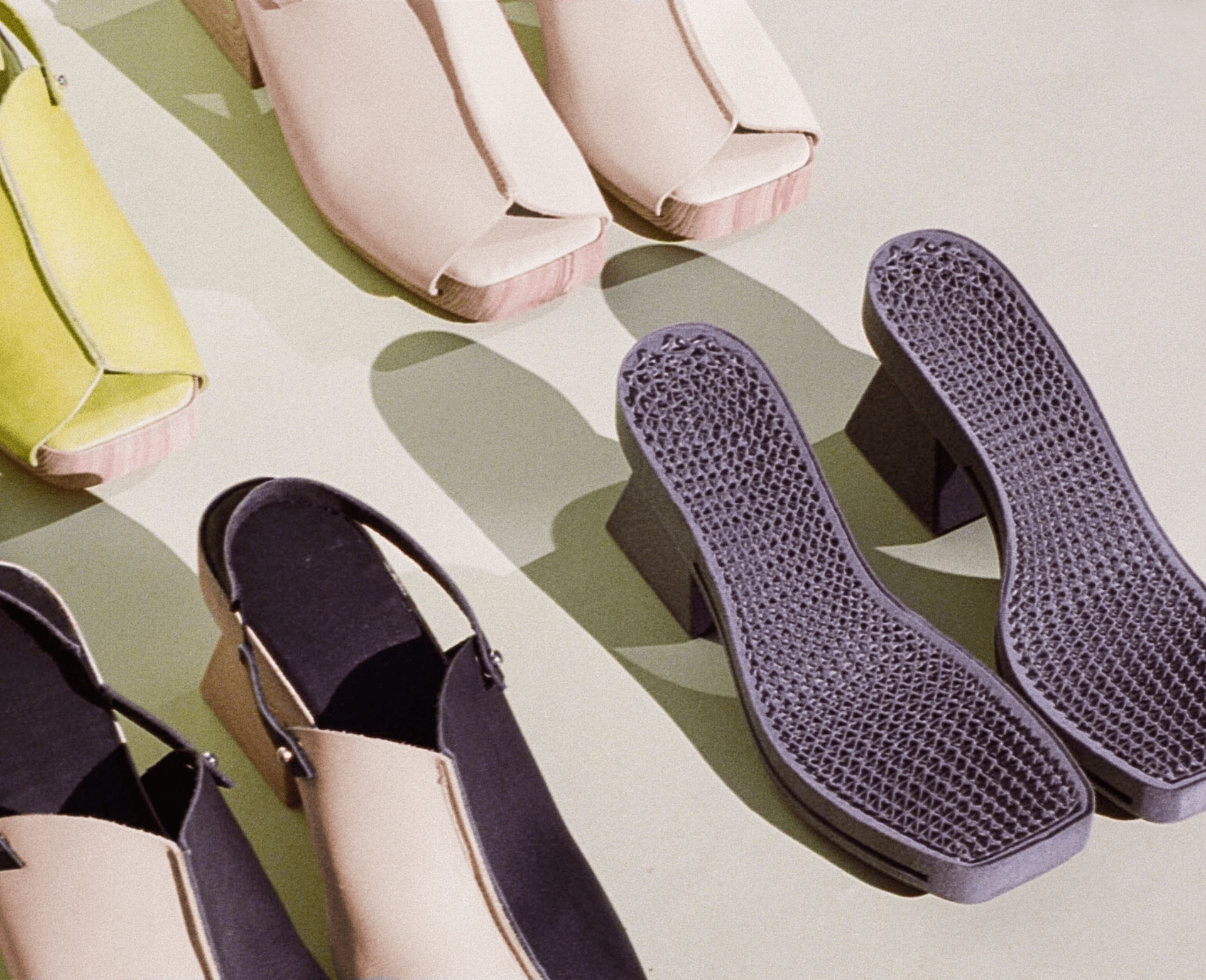 innovative 3d printing example: 3d printed shoes by HILOS