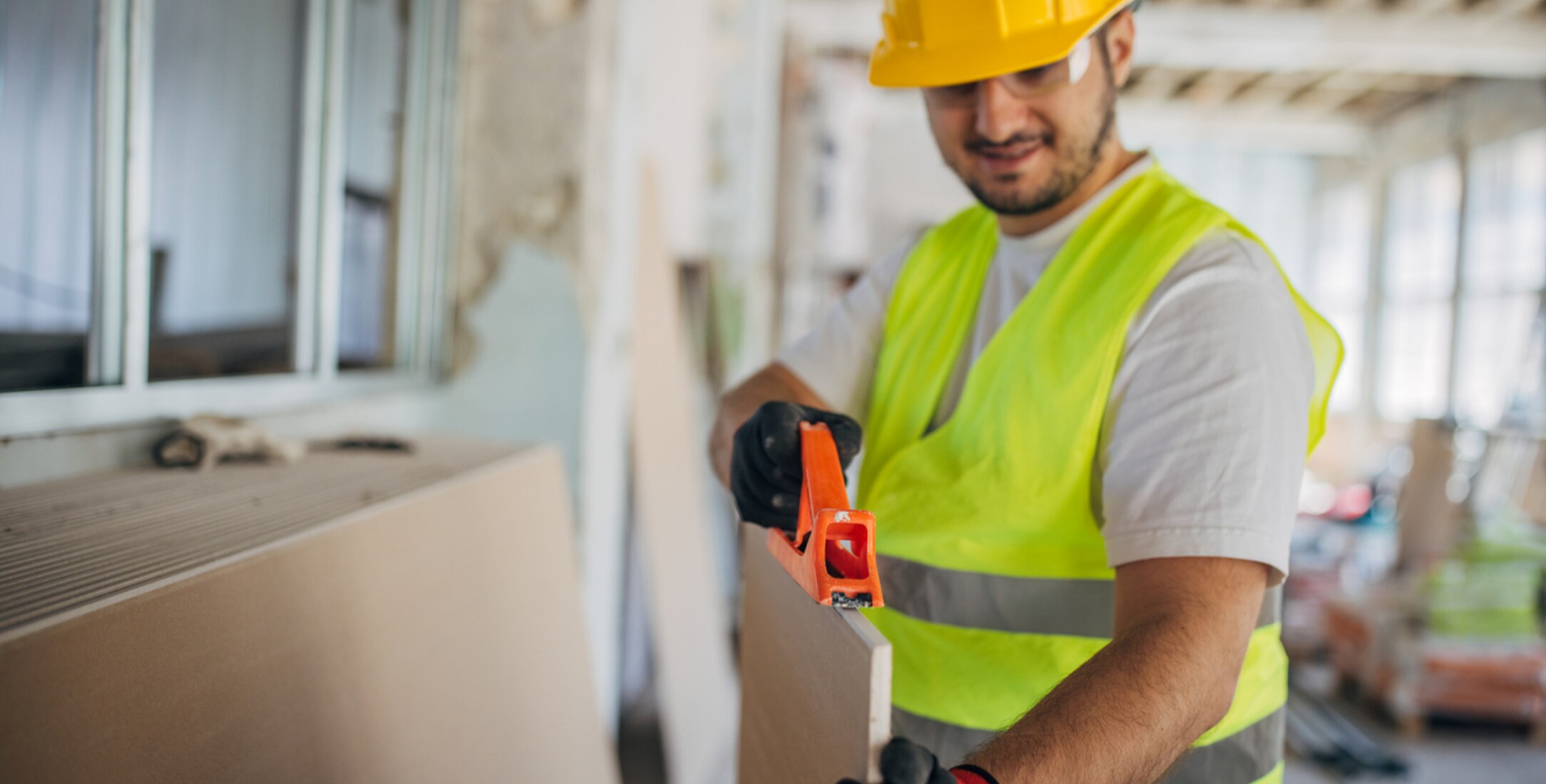 Contractors combating rising drywall construction costs by using more precise tools